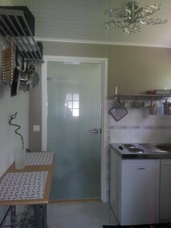 Poppelstrand Nuuksio, Pet Friendly Guest Apartment Exteriör bild
