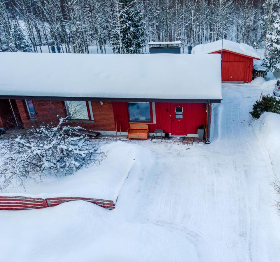 Poppelstrand Nuuksio, Pet Friendly Guest Apartment Exteriör bild